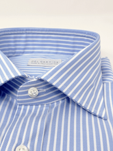 Carica l'immagine nel visualizzatore di Gallery, Camicia Bacchetta Azzurra Royal Oxford Collo Saint Tropez
