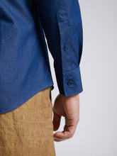 Carica l'immagine nel visualizzatore di Gallery, Camicia Uomo LDC05 Denim Enzymes