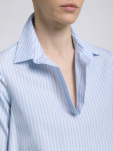 Carica l&#39;immagine nel visualizzatore di Gallery, Blusa Donna Elaine Cotone Riga Azzurra
